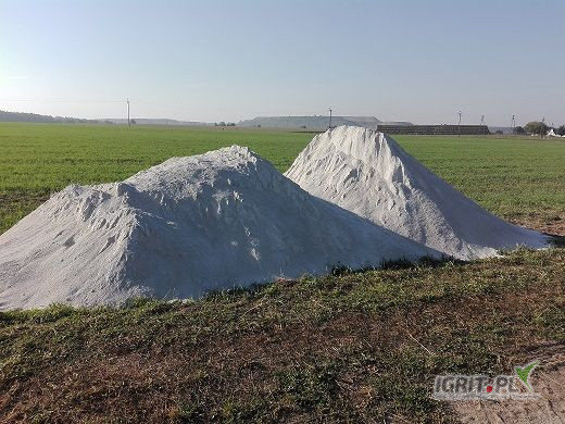 Oferuję do sprzedaży wapno nawozowe KUJAWIT  o zawartości około 50% CaO. Wapno węglanowe w formie pylistej z kopalni na kujawach,...