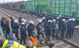 Protest w Medyce - blokada torów kolejowych