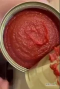Pasta pomidorowa/Koncentrat pomidorowy 28 brix pakowany w puszki 800gr./netto. Produkt wysokiej jakości. Zapraszam do kontaktu....