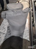 Cukier bialy pochodzenia ukrainskiego, 1-2 tira/tydzien, worki 50 kg. na palecie, moga byc Big-Bag na umowie FCA od 20 ton, 740 euro/tona....