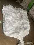 Sprzedam worki typu Big Bag wentylowane oraz bez wentylacji 92x92x170-180-185-195 cm.Po 1 użyciu.Pojemność 1000-1300 kg .Możliwy dowóz...