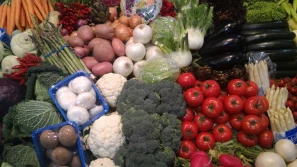UOKiK: zakwestionowano 25% owoców i warzyw w sklepach