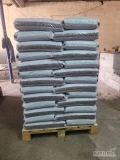pellet opałowy drewniany posiadający certyfikaty EN 1 pakowany jest w worki 15 kg z DOSTAWĄ DO PAŃSTWA, minimalne zamówienie od 22 ton....