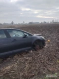 Sprzedam samochód marki Citroen C4 samochód jest po   kradziezy brak kół ,akumulatora i uszkodzona maska 