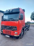 VOLVO FH 12 380 KM, rok produkcji 1996, rama BDF - wymienne nadwozia, trzy osiowy, tylna oś podnoszona, kabina sypialna dwa łóżka,...