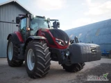 Wynajm Valtra T215 Versu
