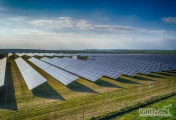 Przyjmę w dzierżawę grunty rolne , nieużytki , łąki , kl. IV - VI , pod budowę farm fotowoltaicznych. 
