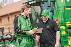 Jak wsparcie profesjonalnego dealera może uratować żniwa