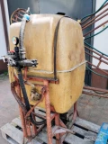 Sprzedam opryskiwacz zawieszany 300l. Szerokość robocza 10m. Stan dobry.