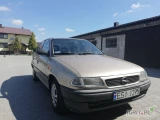 Sprzedam samochód Opel Astra Sedan z silnikiem 1.4. Rok produkcji 1998. W pełni sprawny, garażowany, na benzynę i gaz. Przebieg 330000...