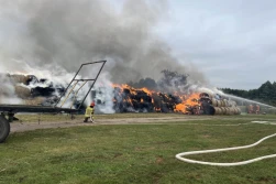 Podpalił sąsiadowi stogi słomy, bo się z nim pokłócił...