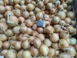 Witam. Sprzedam około 4 tony cebuli drobnej kaliber 3.5-6 z mocną i ładna łuską. Opakowanie do uzgodnienia.