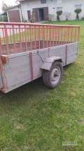 Sprzedam duży, solidny i masywny wózek do przewozu zwierząt. Wymiary 3x160m. Stan bdb, oświetlenie, stopa podporowa.