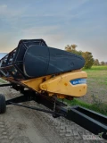 Sprzedam Heder do kombajnu New Holland, szerokość robocza 5,10 m.
