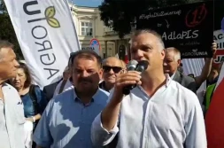 Rolnicy protestują w Warszawie