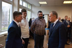 Premier: polscy rolnicy nie mogą być ofiarami tej wojny