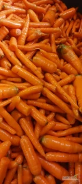 Sprzedam marchew mytą odpadową. Ilość 3 tony, cena do uzgodnienia 