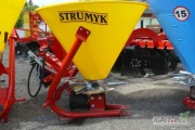 Rozsiewacz nawozów STRUMYK lejek jednotarczowy. 