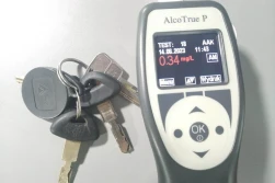 Wiózł zboże i popijał piwo...