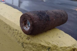 Pocisk artyleryjski przyjechał do cukrowni z... burakami