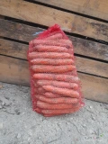 Sprzedam marchew, układana na brudno w woreczki 10kg.