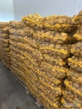 Witam sprzedam ziemniaki młode zainteresowanych zapraszam ilości tir ziemniaki z chłodni