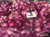 Sprzedam cebule czerwona zimowa gruba worek szyty 5 kg i cebule żółta worek szyty 10 kg ilości tirowe.