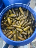 Sprzedam ogórki kiszone, różne kalibry 6-9, 9-12, 6-12. Opakowanie beczka zwrotna, możliwy transport na terenie całej Polski. Ogórek...