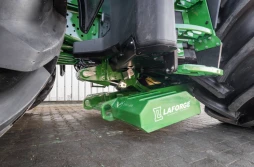 Jakie korzyści przynosi odpowiednie balastowanie ciągnika?