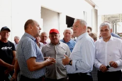 Minister Kowalczyk zapowiada skup zaliczkowy