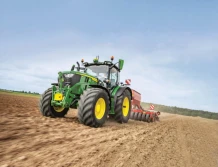 Spadek rejestracji nowych ciągników. Co z przyczepami?