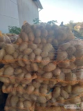 Sprzedam ziemniaki Soraya Denar kal 4+ ładne grube z jasnej ziemi big bagi lub skrzynia lub worek cena big bagi skrzynia 0.25 jak idą...