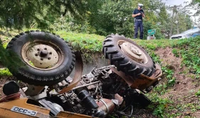 3 promile alkoholu i traktor kołami do góry
