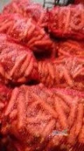 Sprzedam marchew handlową nie myta workowana 10kg ilości 5 ton tygodniowo worek 10kg cena 1.50/kilogram 