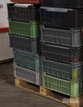 Sprzedam skrzynki plastikowe 600x400x220 15KG, używane, około 1000 szt..