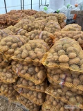 Sprzedam ziemniaki jadalne DENAR kaliber 45+ 300 worków po 15kg z jasnej ziemii. Babcia mówi że bardzo smaczne ;)