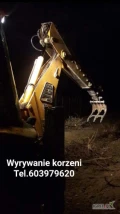 !!!! Wyrywanie Korzeni !!!! Koparko-Ładowarką JCB 3CX ze specjalnymi Widłami dzięki którym wyrywanie jest dużo szybsze a korzenie są...